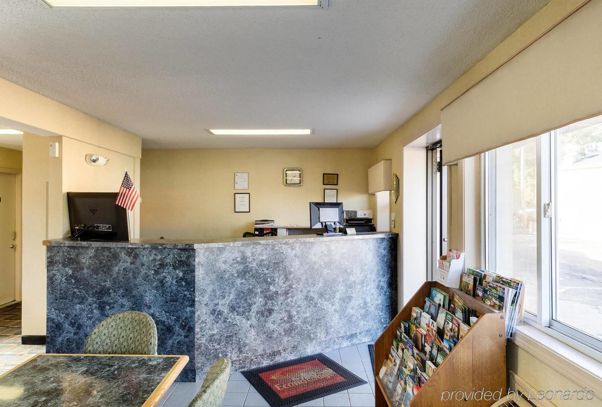 Econo Lodge Вэст спрингфильд Экстерьер фото